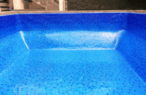 Vinyl liner pool